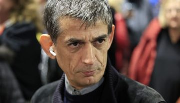 Καρανίκας κατά αντιπολίτευσης: Άχρηστη και ανίκανη,αντί να ασχολείται με πρωτεύοντα,ασχολείται με το Λαζαρίδη