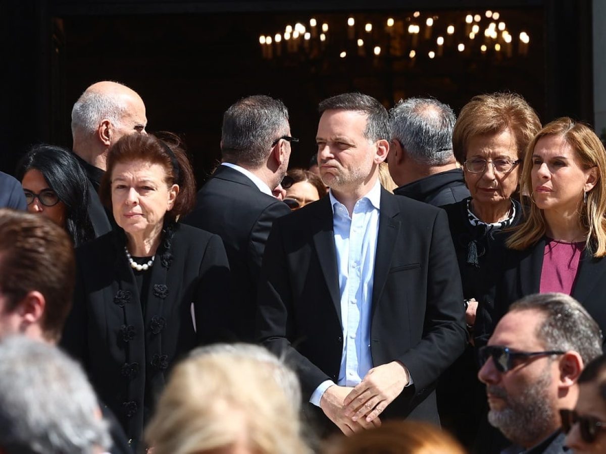 «Καρφί» Μενδώνη σε Δούκα για το έργο της Βασιλίσσης Ολγας: Το πολέμησε και τώρα το υιοθετεί ως δικό του