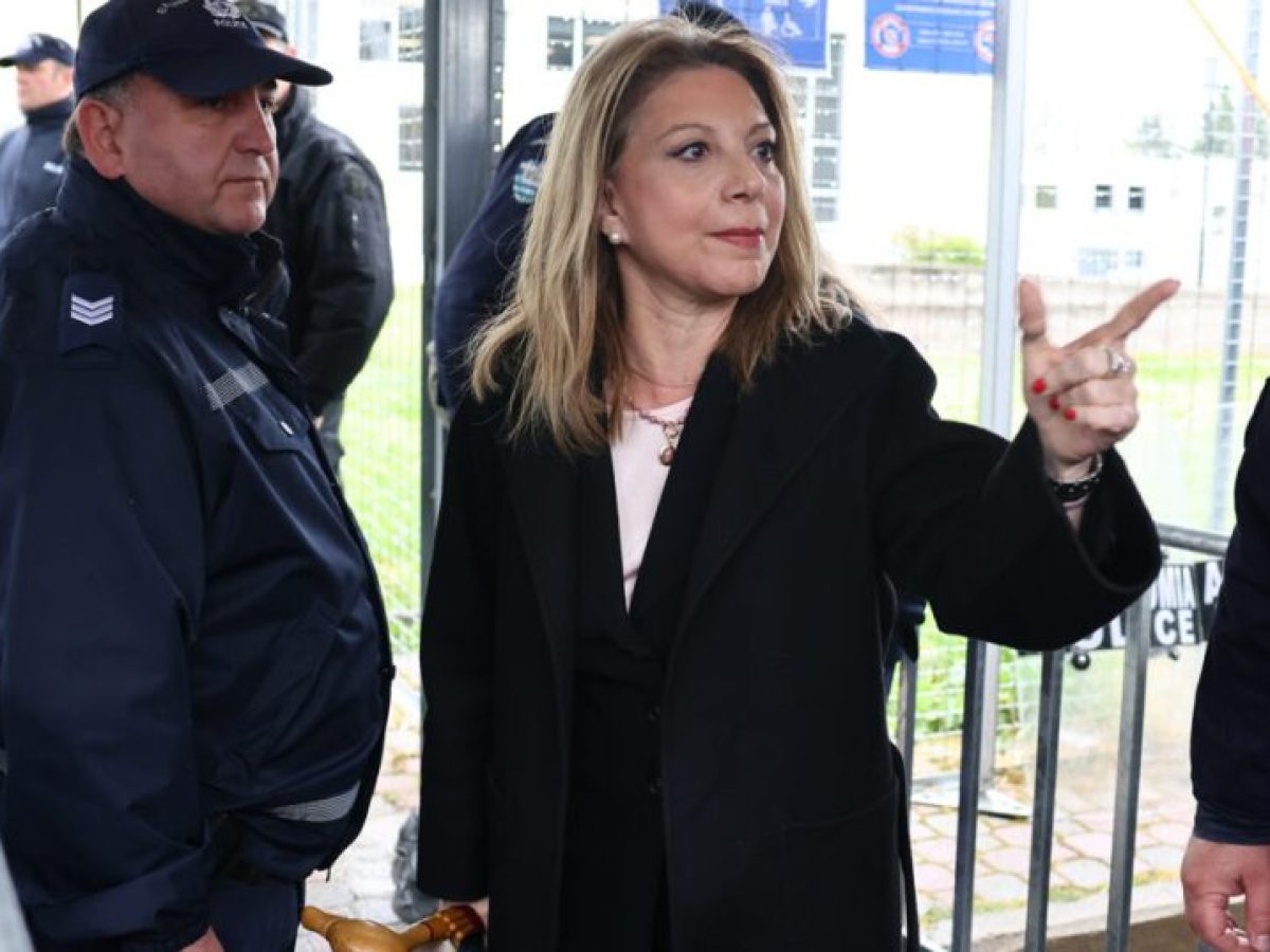 Καρυστιανού: Η σημερινή συζήτηση δεν είναι για το Κράτος Δικαίου, αλλά για το Κράτος Μαφίας