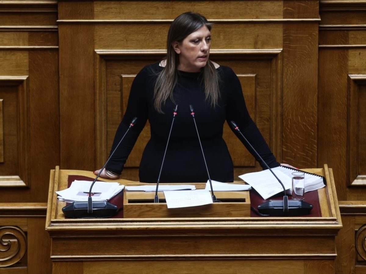 Κωνσταντοπούλου: «Ο κόσμος συζητάει ολοένα και περισσότερο πώς θα φύγετε»