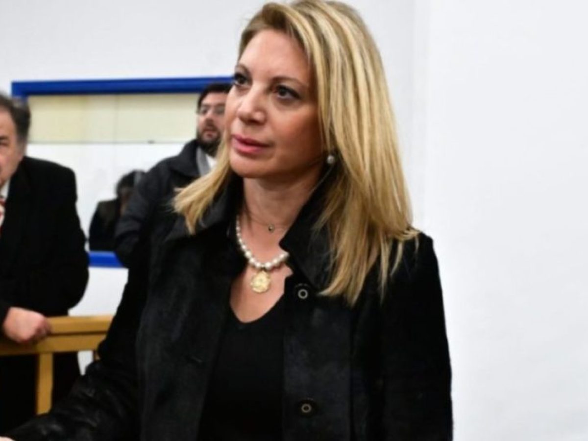 «Κράτος μαφίας» στη Βουλή; Βαριές καταγγελίες Καρυστιανού για κράτος δικαίου και διαφθορά