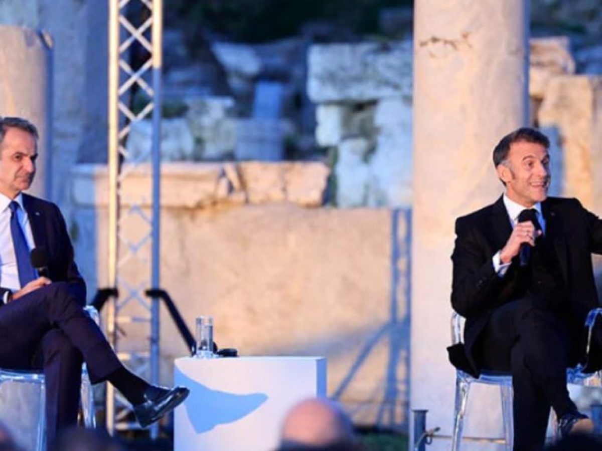 Μακρόν: Αν η Τουρκία απειλήσει την Ελλάδα, είμαστε εδώ