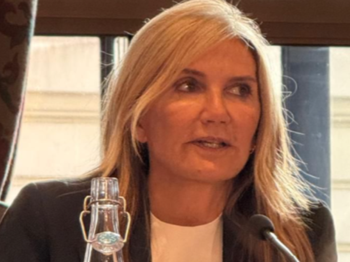 Μαρέβα Γκραμπόφσκι Μητσοτάκη: Να προστατεύσουμε τα παιδιά από τον εθιστικό αλγόριθμο