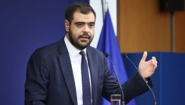 Μαρινάκης για Λαζαρίδη: Δεν υπάρχει ζήτημα για την παραμονή του στην κυβέρνηση, ας σταματήσει η ανθρωποφαγία