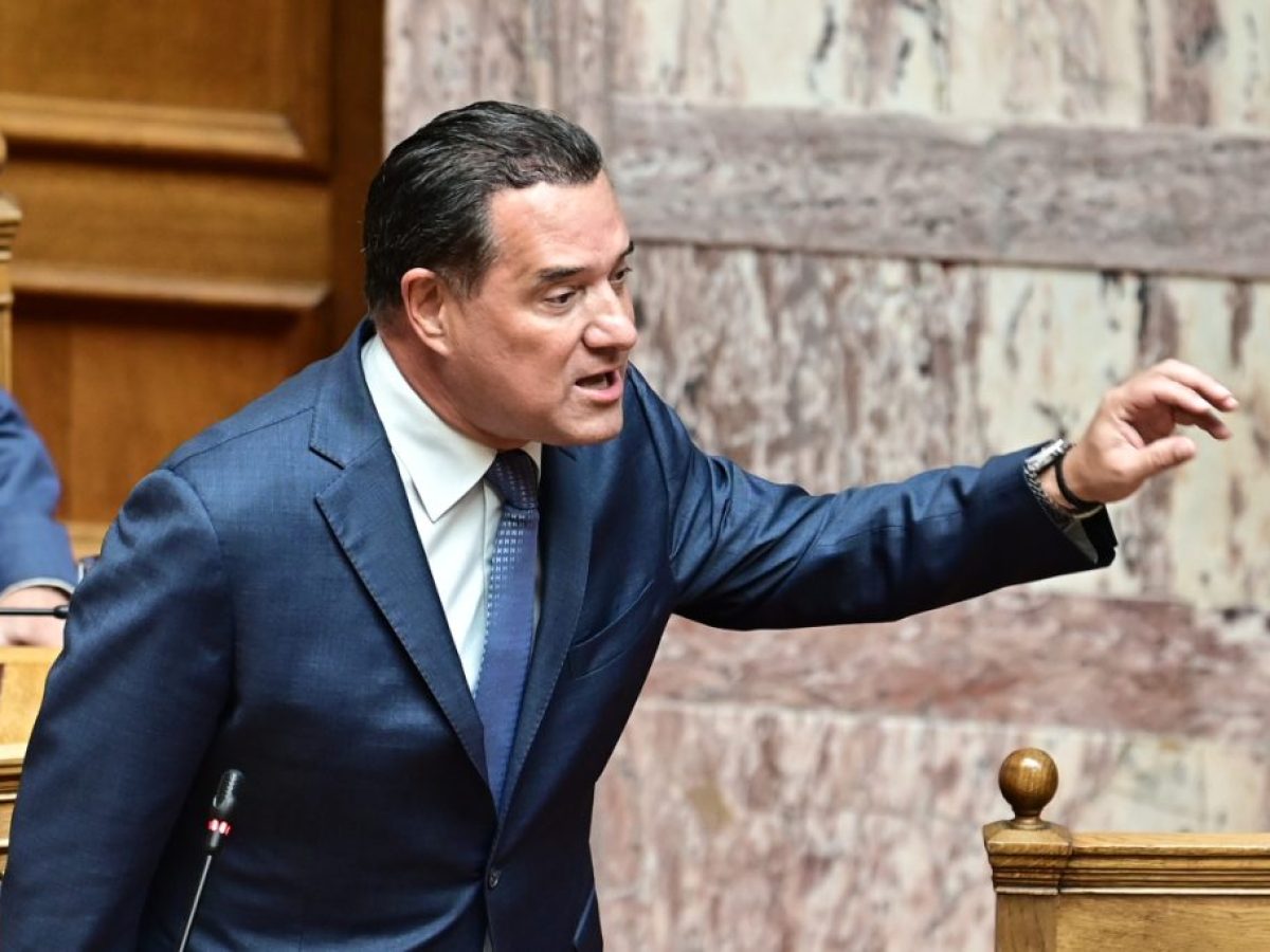 Μέτωπο Γεωργιάδη με ΠαΣοΚ: «Θα μείνει στην ιστορία ως ο ρουσφετάκιας ακροδεξιός Υπουργός»