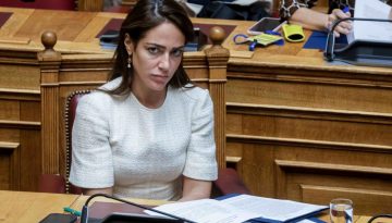 Μιχαηλίδου: Την Παρασκευή 24 Απριλίου ανοίγουν οι αιτήσεις για τις «Νταντάδες της Γειτονιάς»