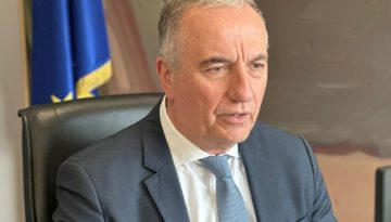 Μήνυμα ελπίδας και ενότητας από τον Σταύρο Καλαφάτη για το Πάσχα