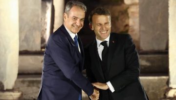 &Mu;&eta;&tau;&sigma;&omicron;&tau;ά&kappa;&eta;&sigmaf; &ndash; &Mu;&alpha;&kappa;&rho;ό&nu;: &Tau;&alpha; 10 &sigma;&eta;&mu;&epsilon;ί&alpha; &gamma;&iota;&alpha; &tau;&eta;&nu; &Epsilon;&upsilon;&rho;ώ&pi;&eta;, &tau;&iota;&sigmaf; &Eta;&Pi;&Alpha; &kappa;&alpha;&iota; &tau;&eta;&nu; &epsilon;&lambda;&lambda;&eta;&nu;&omicron;&gamma;&alpha;&lambda;&lambda;&iota;&kappa;ή &sigma;&upsilon;&nu;&epsilon;&rho;&gamma;&alpha;&sigma;ί&alpha;
