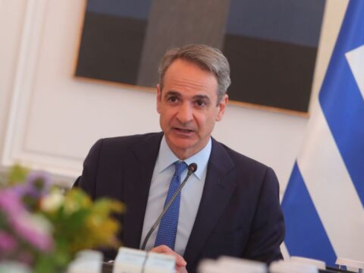 Μητσοτάκης: Επιχείρηση βελτίωσης των συνθηκών στην ελληνική αγορά για τους πολίτες ενόψει Πάσχα – Έλεγχοι τιμών σε καύσιμ