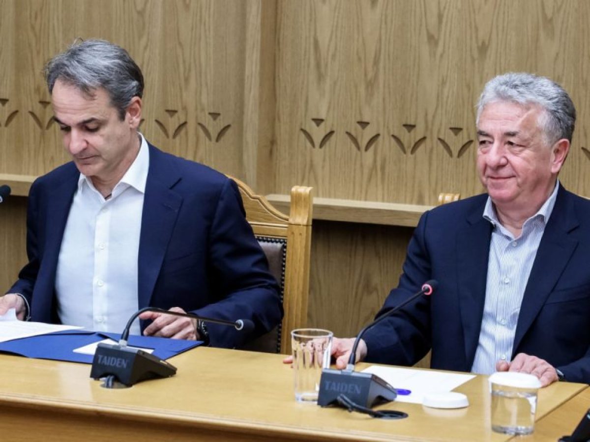 Μητσοτάκης: Παρευρέθη σε σύσκεψη στο Ηράκλειο για τα μέτρα αντιμετώπισης της λειψυδρίας