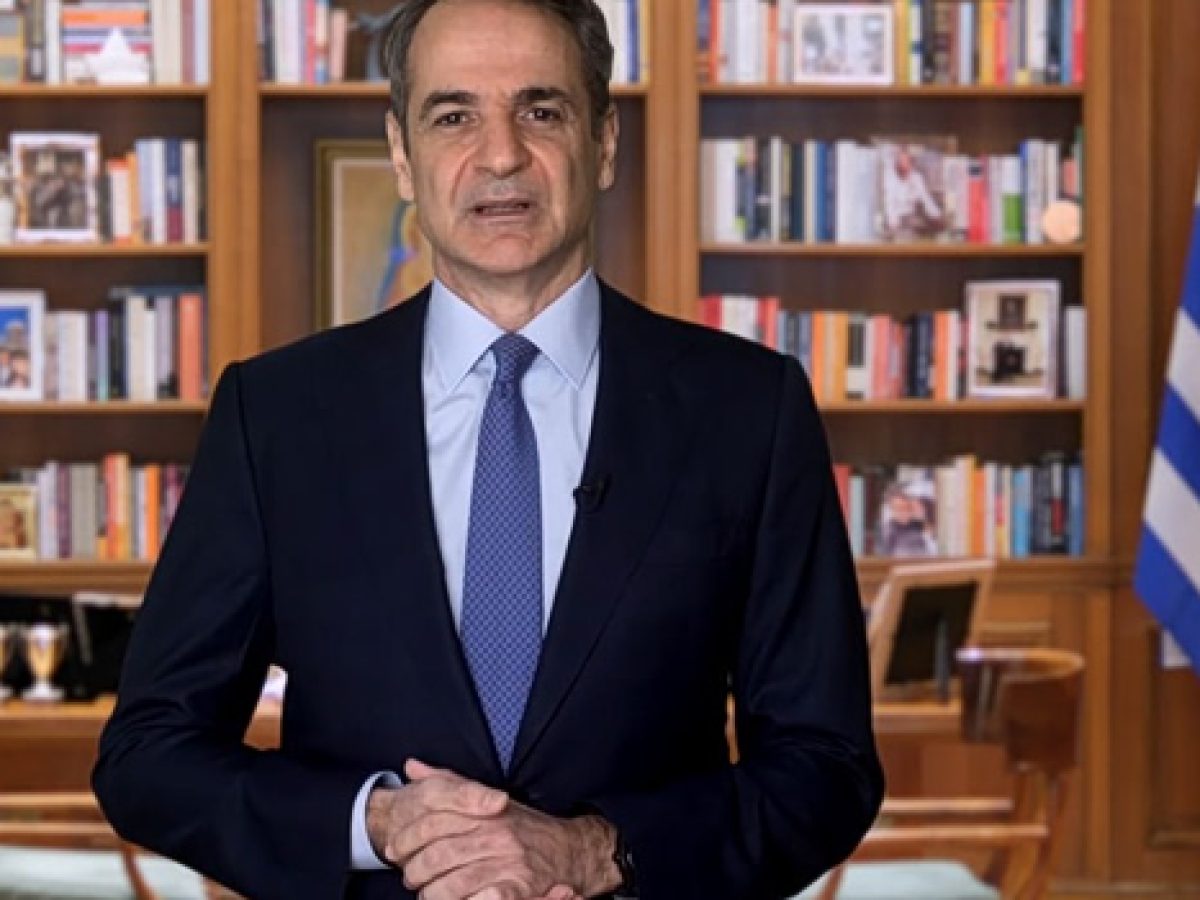 Μητσοτάκης: Το φως κερδίζει το σκοτάδι – Θα ξεπεράσουμε τις δυσκολίες με τη συνοχή της κοινωνίας μας