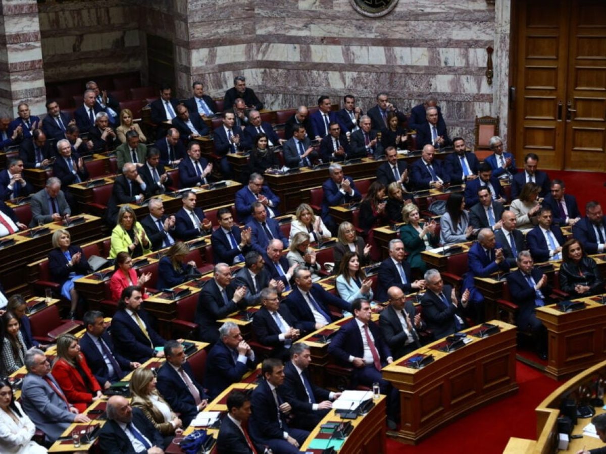 &Nu;&Delta;: &Alpha;&nu;&omicron;&iota;&chi;&tau;ή &epsilon;&pi;&iota;&sigma;&tau;&omicron;&lambda;ή &pi;&alpha;&rho;&alpha;&pi;ό&nu;&omega;&nu; &alpha;&pi;ό &pi;έ&nu;&tau;&epsilon; &mu;έ&lambda;&eta; &tau;&eta;&sigmaf; &Kappa;&Omicron; &gamma;&iota;&alpha; &tau;&omicron; &epsilon;&pi;&iota;&tau;&epsilon;&lambda;&iota;&kappa;ό &kappa;&rho;ά&tau;&omicron;&sigmaf; &ndash; &laquo;&Delta;&epsilon;&nu; &epsilon;ί&mu;&alpha;&sigma;&tau;&epsilon; &epsilon;&delta;ώ &gamma;&iota;&alpha; &nu;&alpha; &upsilon;&pi;&eta;&rho;&epsilon;&tau;&omicron;ύ&mu;&epsilon; &tau;&omicron; ό&pi;&omicron;&iota;