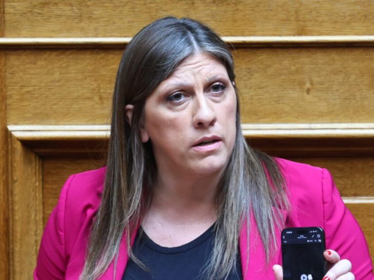 Νέο σόου Κωνσταντοπούλου στη Βουλή: Ανέβηκε στο βήμα και έπαιξε ηχητικό για τη Γάζα – «Κακοπαιγμένο θέατρο» είπε ο Καιρίδ