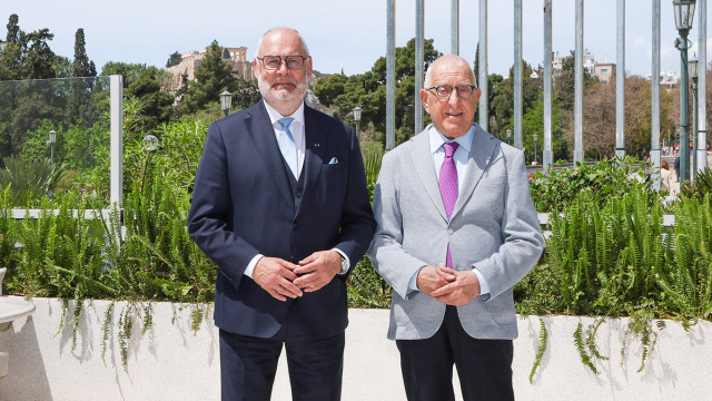 nikitas-kaklamanis-ipodechthike-ton-proedro