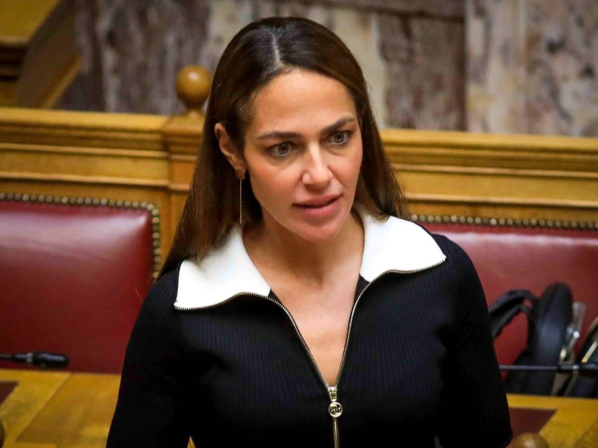 «Νταντάδες της γειτονιάς» – Τι δήλωσε η Δόμνα Μιχαηλίδου