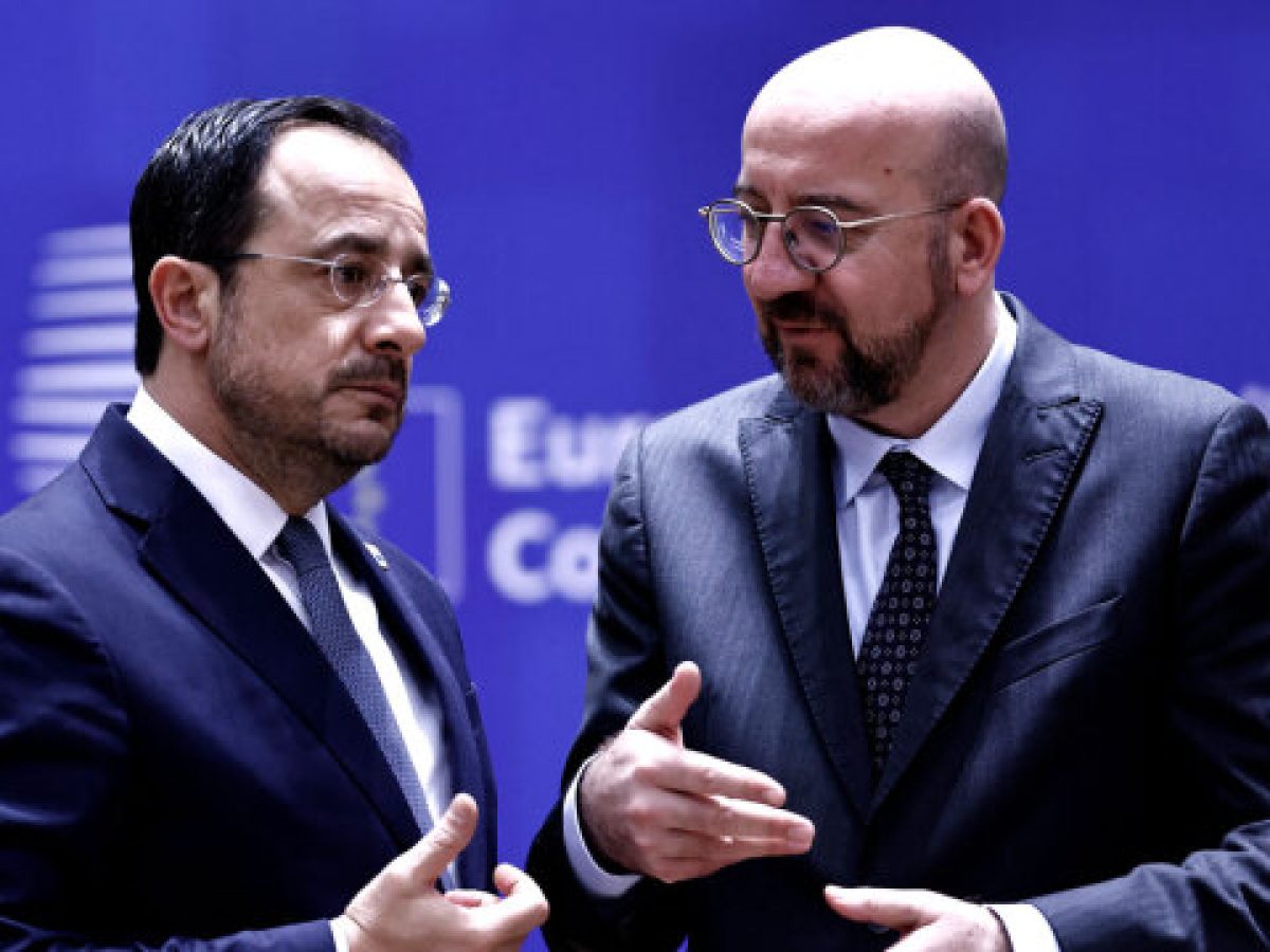 Ο Χριστοδουλίδης τάπωσε τον Σαρλ Μισέλ: Να σου θυμίσω ότι η Τουρκία εισέβαλε στην Κύπρο το 1974 και εξακολουθεί να καταλα