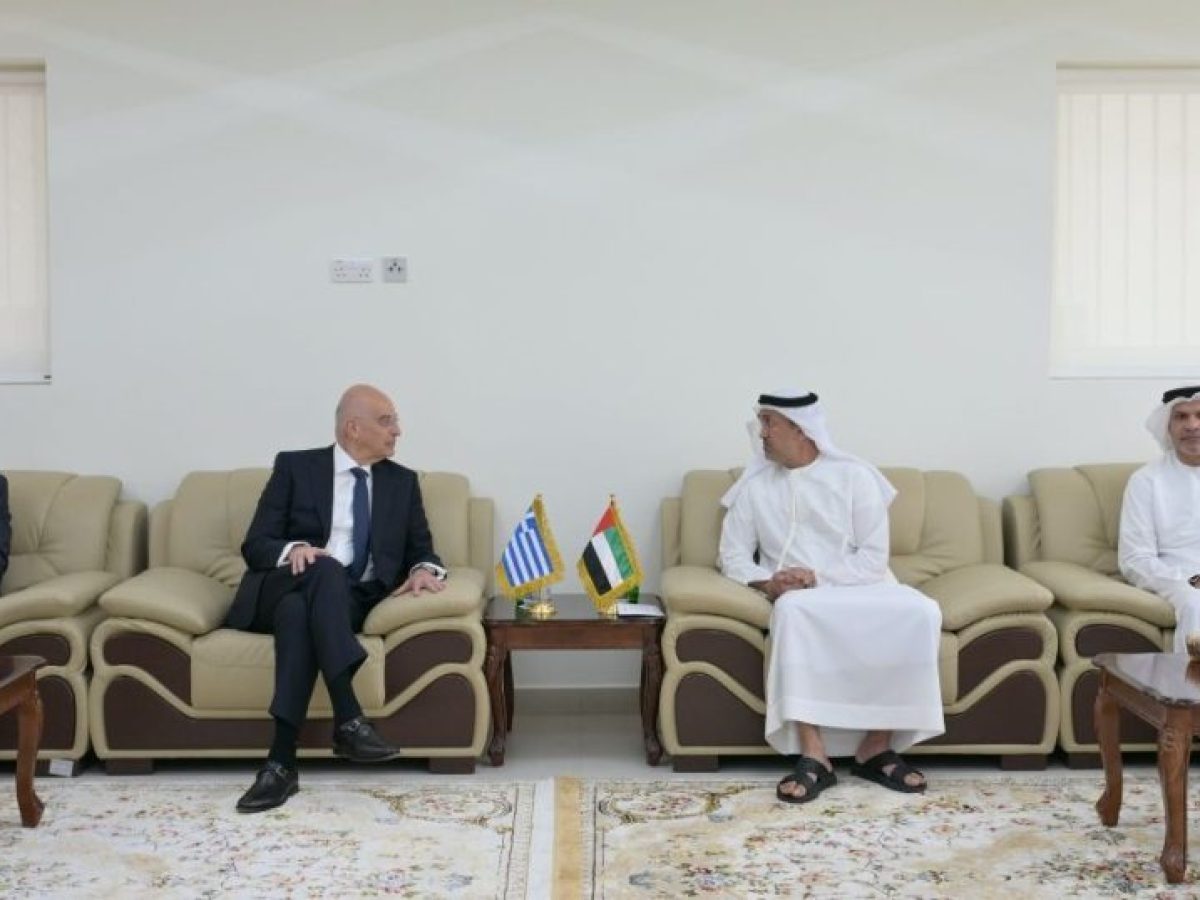 Ο Δένδιας στο Άμπου Ντάμπι: Συζητήσεις για τη Μέση Ανατολή και την ασφάλεια