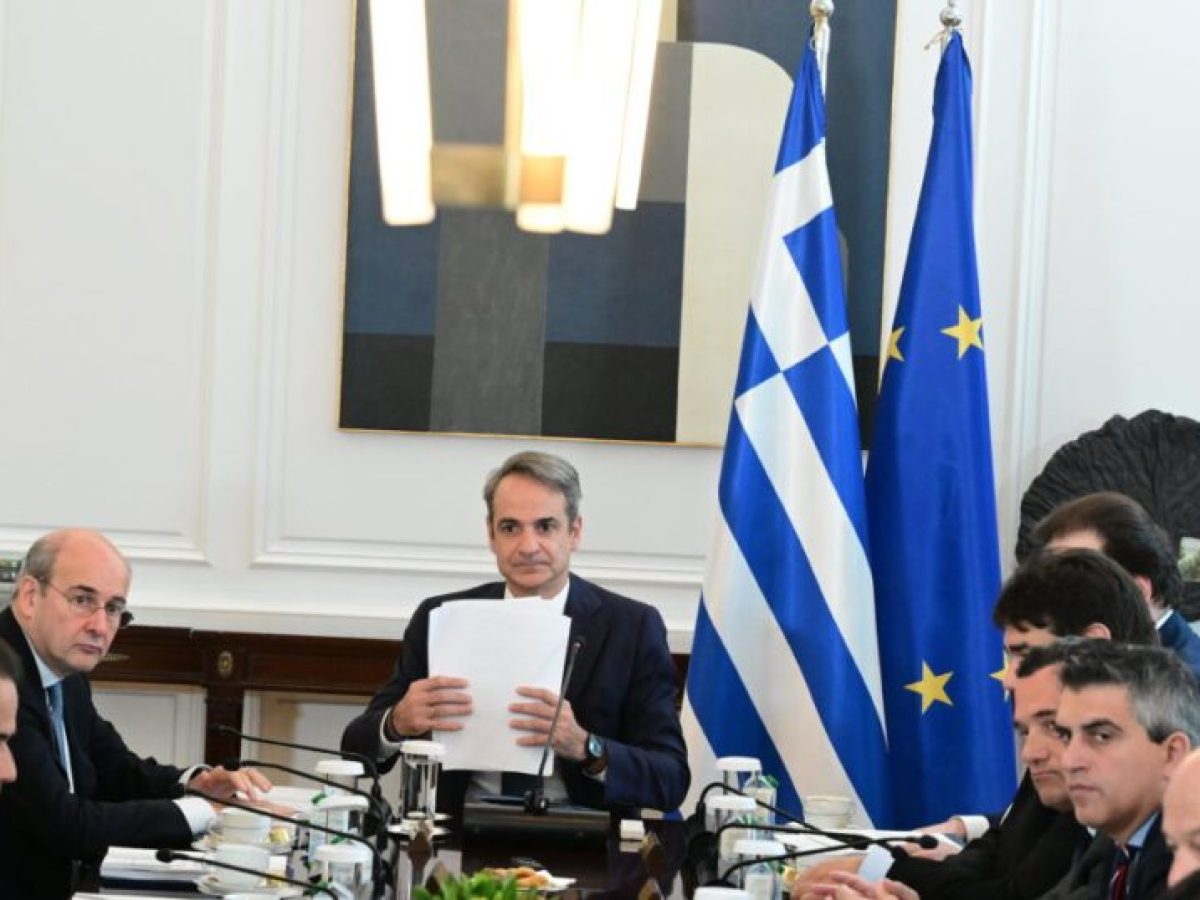 Ο Κυριάκος Μητσοτάκης ανακοινώνει σήμερα το μπλόκο στα social media για ανήλικους κάτω των 15 ετών