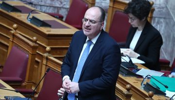&Omicron; &Lambda;&alpha;&zeta;&alpha;&rho;ί&delta;&eta;&sigmaf; &theta;έ&lambda;&epsilon;&iota; &tau;ώ&rho;&alpha; &nu;&alpha; &epsilon;&pi;&iota;&sigma;&tau;&rho;έ&psi;&epsilon;&iota; &tau;&alpha; &laquo;&alpha;&chi;&rho;&epsilon;&omega;&sigma;&tau;ή&tau;&omega;&sigmaf; &kappa;&alpha;&tau;&alpha;&beta;&lambda;&eta;&theta;έ&nu;&tau;&alpha;&raquo;