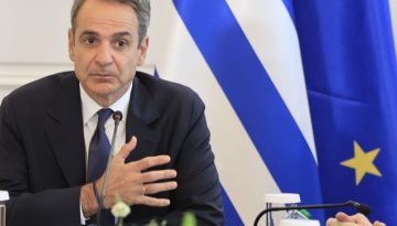 Ο Μητσοτάκης απαντά στους πέντε βουλευτές: Ο ρόλος τους αφορά την εκτελεστική, όχι τη νομοθετική εξουσία