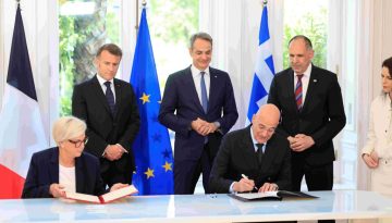 Ο Ν. Δένδιας και η Γαλλίδα ομόλογός του, υπέγραψαν την ανανέωση της συμφωνίας Ελλάδας – Γαλλίας