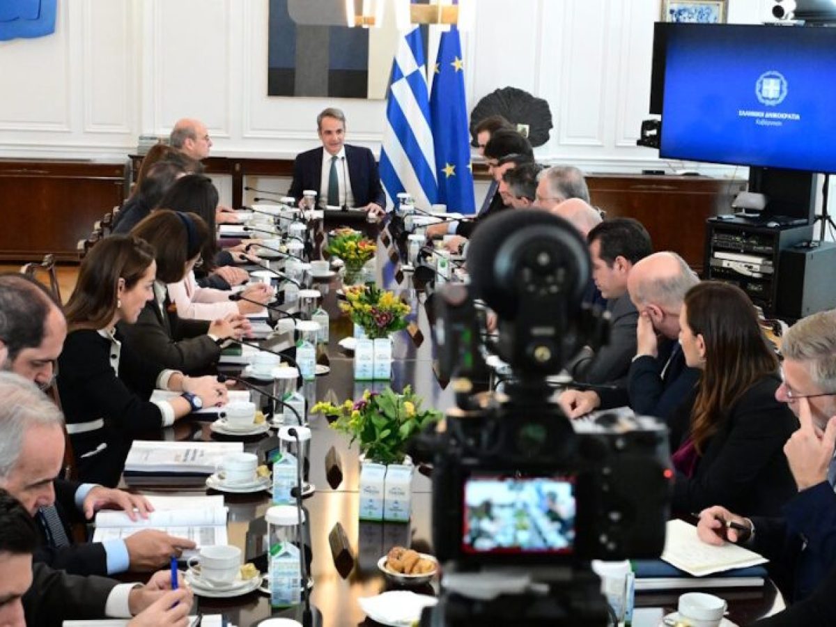 Ο ΟΠΕΚΕΠΕ φέρνει δεύτερη φορά ανασχηματισμό – Ποιοι φεύγουν, η κυβέρνηση και οι άρσεις ασυλίας