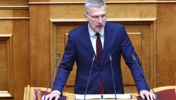 &Omicron; &Sigma;&kappa;έ&rho;&tau;&sigma;&omicron;&sigmaf; &kappa;ά&nu;&epsilon;&iota; &laquo;&rho;&epsilon;ύ&mu;&alpha;&raquo; &sigma;&tau;&eta;&nu; &Kappa;.&Omicron;. &tau;&eta;&sigmaf; &Nu;&Delta;