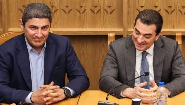 &Omicron; &Sigma;&kappa;&rho;έ&kappa;&alpha;&sigmaf; &laquo;έ&chi;&rho;&iota;&sigma;&epsilon;&raquo; &tau;&omicron;&nu; &Alpha;&upsilon;&gamma;&epsilon;&nu;ά&kappa;&eta; &kappa;&alpha;&iota; &pi;ά&lambda;&iota; &beta;&omicron;&upsilon;&lambda;&epsilon;&upsilon;&tau;ή &tau;&eta;&sigmaf; &Nu;&Delta;