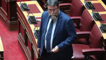 &Omicron; &theta;&epsilon;&mu;&alpha;&tau;&omicron;&phi;ύ&lambda;&alpha;&kappa;&alpha;&sigmaf; &tau;&eta;&sigmaf; &kappa;&upsilon;&beta;&epsilon;&rho;&nu;&eta;&tau;&iota;&kappa;ή&sigmaf; &gamma;&rho;&alpha;&mu;&mu;ή&sigmaf;