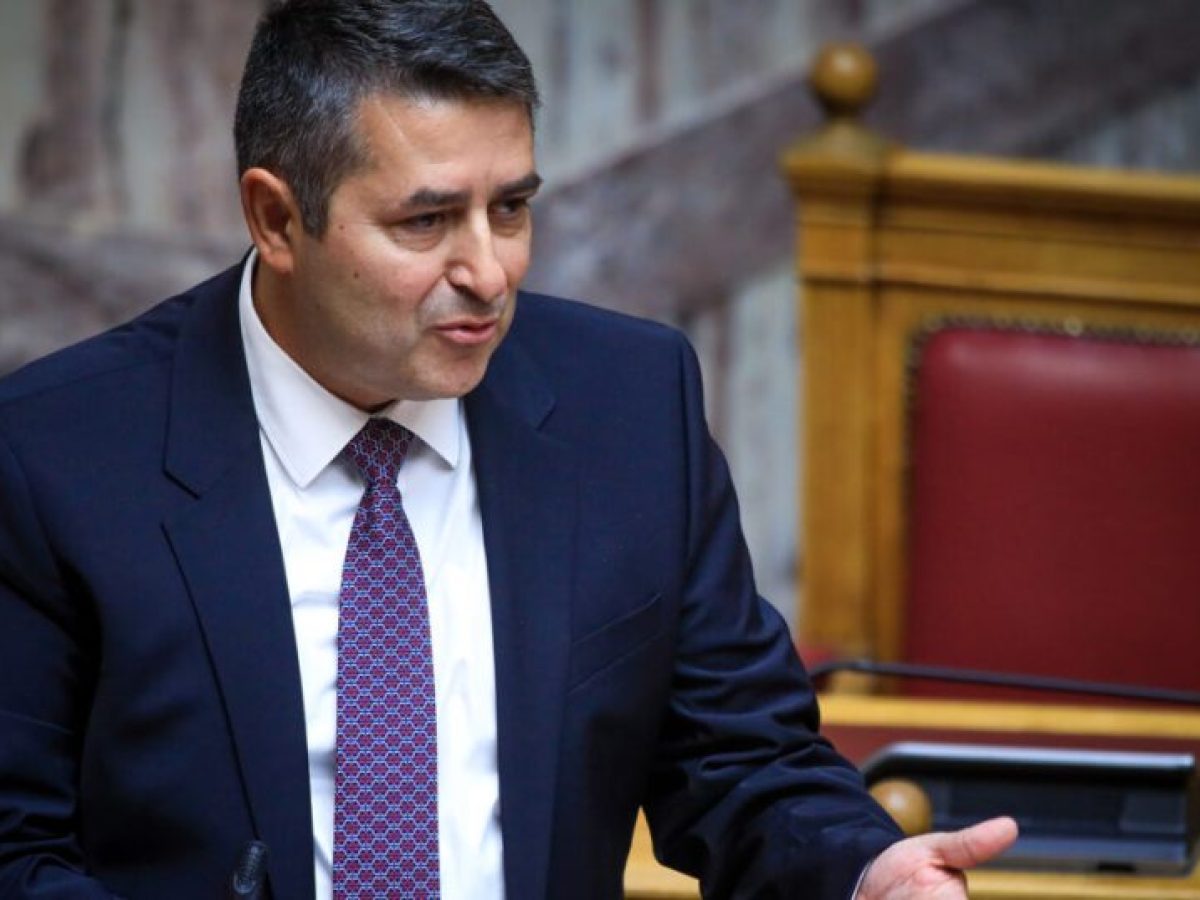 Ολοκληρώθηκε ο εμβολισμός, στη ΜΕΘ ο Γ. Μυλωνάκης – Κρίσιμες οι επόμενες ώρες