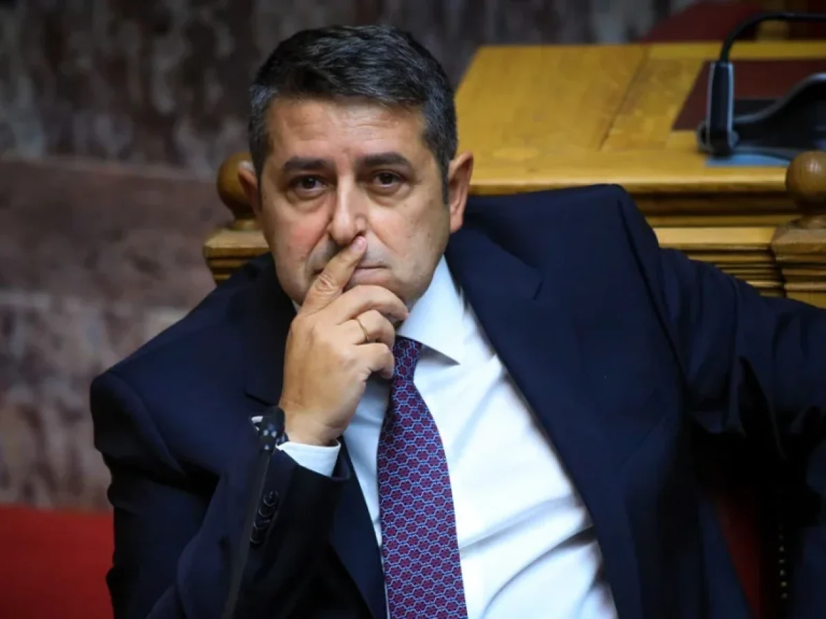 Ωρες αγωνίας για τον Γιώργο Μυλωνάκη που υποβλήθηκε με επιτυχία σε εμβολισμό του εγκεφαλικού ανευρύσματος