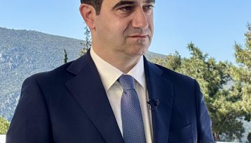 &Omicron;&Tau; Delphi Economic Forum XI &ndash; &Kappa;&alpha;&tau;&rho;ί&nu;&eta;&sigmaf;: &Delta;&epsilon;&nu; &pi;&rho;ό&kappa;&epsilon;&iota;&tau;&alpha;&iota; &pi;&omicron;&tau;έ &nu;&alpha; &sigma;&upsilon;&nu;&epsilon;&rho;&gamma;&alpha;&sigma;&tau;&omicron;ύ&mu;&epsilon; &mu;&epsilon; &tau;&eta; &Nu;&Delta;