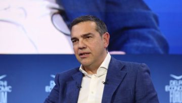 «Ό,τι εύκολα μπαίνει στο αρχείο, το ίδιο εύκολα βγαίνει»: Αντίδραση Τσίπρα μετά την απόφαση για υποκλοπές