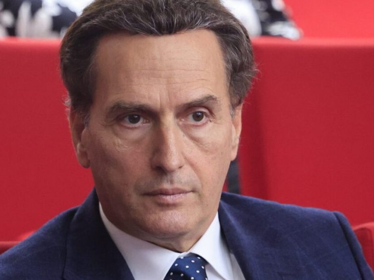 «Ούτε υπερβολή – Ούτε ταχύτητα»: Έξαλλοι Χρυσοχοΐδης και ΕΛΑΣ με Δημητρακόπουλο