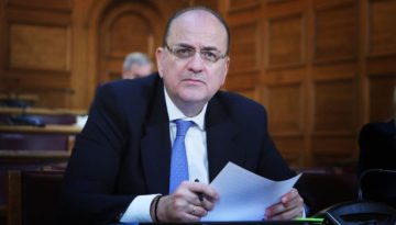 &Pi;&Alpha;&Sigma;&Omicron;&Kappa; &gamma;&iota;&alpha; &Lambda;&alpha;&zeta;&alpha;&rho;ί&delta;&eta;: &Omicron; &pi;&rho;&omega;&theta;&upsilon;&pi;&omicron;&upsilon;&rho;&gamma;ό&sigmaf; &tau;&eta;&sigmaf; &ldquo;&alpha;&rho;&iota;&sigma;&tau;&epsilon;ί&alpha;&sigmaf;&rdquo; &theta;&alpha; &delta;ώ&sigma;&epsilon;&iota; &sigma;&upsilon;&gamma;&chi;&omega;&rho;&omicron;&chi;ά&rho;&tau;&iota;  &gamma;&iota;&alpha; &tau;&iota;&sigmaf; &ldquo;&upsilon;&pi;&eta;&rho;&epsilon;&sigma;ί&epsilon;&sigmaf;&rdquo; &tau;&omicron;&upsilon; &kappa;. &Lambda;&alpha;&zeta;&alpha;&rho;ί&delta;&eta; &sigma;&tau;&alpha; &sigma;&kappa;ά&nu;&delta;&alpha;&lambda;