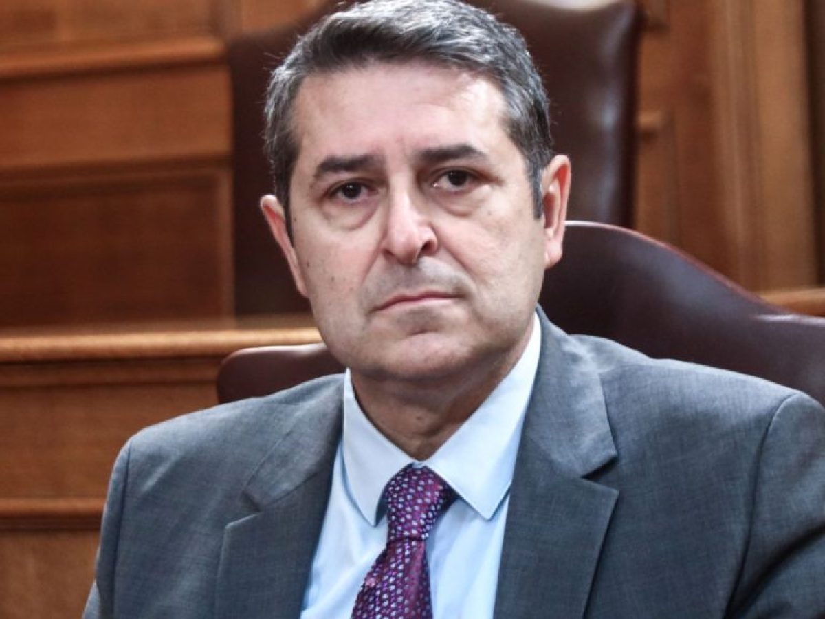 Παπασταύρου για Μυλωνάκη: «Ο Γιώργος είναι αγωνιστής, θα βγει νικητής»