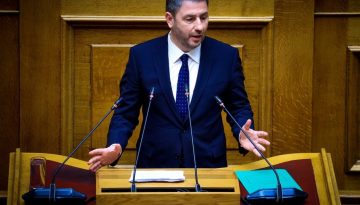 &Pi;&alpha;&Sigma;&omicron;&Kappa;: &Alpha;&pi;&omicron;&delta;ό&mu;&eta;&sigma;&eta; &kappa;&alpha;&iota; &pi;&rho;&omicron;&tau;ά&sigma;&epsilon;&iota;&sigmaf; &sigma;&tau;&eta;&nu; &omicron;&iota;&kappa;&omicron;&nu;&omicron;&mu;ί&alpha;