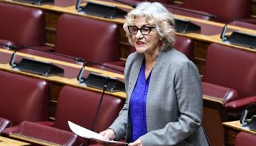 Πένθος για τη Θεανώ Φωτίου: Πέθανε ο μοναχογιός της σε ηλικία 48 ετών