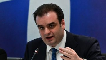 Πιερρακάκης προς Νομικό Συμβούλιο Κράτους: Εντολή για επίσπευση αποζημιώσεων σε θύματα από Μάτι, Μάνδρα,Τέμπη