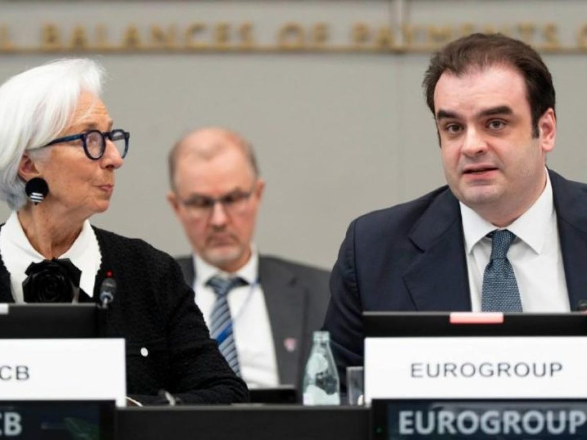 &Pi;&iota;&epsilon;&rho;&rho;&alpha;&kappa;ά&kappa;&eta;&sigmaf; &sigma;&tau;&omicron;&upsilon;&sigmaf; G7: &Alpha;&nu; &eta; &epsilon;&nu;έ&rho;&gamma;&epsilon;&iota;&alpha; &alpha;&pi;&omicron;&tau;&epsilon;&lambda;&epsilon;ί &tau;&omicron;&nu; &sigma;&eta;&mu;&epsilon;&rho;&iota;&nu;ό &pi;&epsilon;&rho;&iota;&omicron;&rho;&iota;&sigma;&mu;ό, &eta; &tau;&epsilon;&chi;&nu;&eta;&tau;ή &nu;&omicron;&eta;&mu;&omicron;&sigma;ύ&nu;&eta; &epsilon;ί&nu;&alpha;&iota; &omicron; &pi;&omicron;&lambda;&lambda;&alpha;&pi;&lambda;&alpha;&sigma;&iota;&alpha;&sigma;&tau;ή&sigmaf; &tau;&omicron;&upsilon; &alpha;ύ&rho;