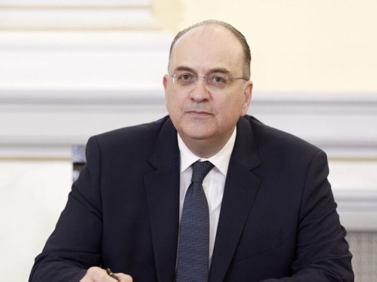 «Πόλεμος» Λαζαρίδη – ΠΑΣΟΚ για τα προσόντα του υφυπουργού: «Λειτουργείτε ως ουρά του Πολάκη και του Κασσελάκη», «Ο Μητσοτ