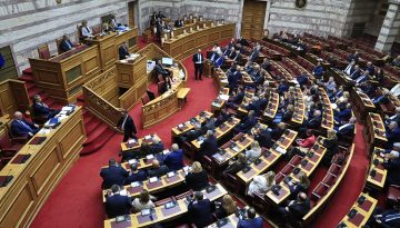 &Pi;ώ&sigmaf; &tau;&omicron; ChatGPT έ&chi;&epsilon;&iota; ή&delta;&eta; &alpha;&lambda;&lambda;ά&xi;&epsilon;&iota; &tau;&eta; &gamma;&lambda;ώ&sigma;&sigma;&alpha; &tau;&omega;&nu; &Epsilon;&lambda;&lambda;ή&nu;&omega;&nu; &pi;&omicron;&lambda;&iota;&tau;&iota;&kappa;ώ&nu;