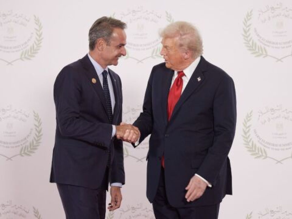 Προαναγγελία της επίσκεψης Τραµπ στην Αθήνα – Η συνέντευξη Μητσοτάκη σε αμερικανικό ΜΜΕ και το παρασκήνιο της Συνόδου Κορ