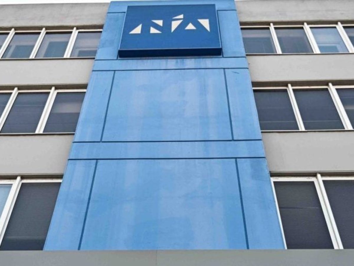 «Πτυχιούχοι» της μεγάλης των κομματόσκυλων σχολής