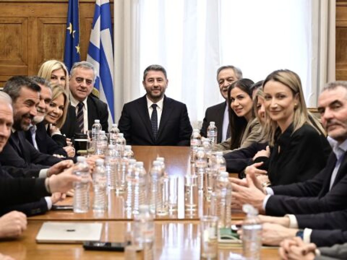 ΠΑΣΟΚ: Την Κυριακή η συνεδρίαση της νέας Κεντρικής Επιτροπής – Άγνωστος Χ το πρόσωπο που θα επιλεγεί για γραμματέας