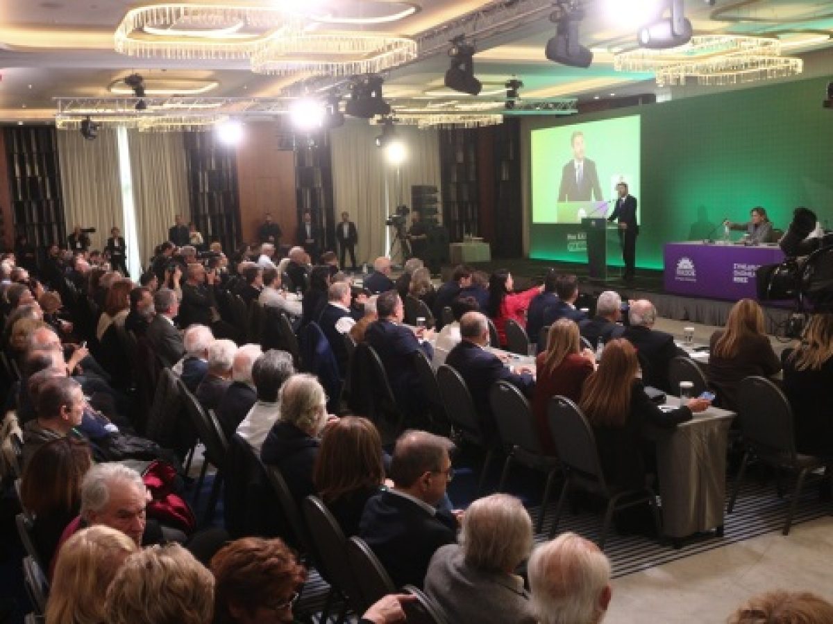 ΠΑΣΟΚ: Το φαβορί για τη θέση του νέου γραμματέα και τα στελέχη που μπαίνουν στο Πολιτικό Συμβούλιο