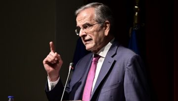 Σαμαράς σε Μητσοτάκη: «Έχει ερευνήσει κάποια υπηρεσία γιατί παρακολουθούσαν το τηλέφωνό μου;»