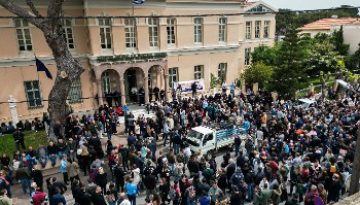 ΣΕ ΑΓΩΝΙΣΤΙΚΟ ΑΝΑΒΡΑΣΜΟ ΟΙ ΚΤΗΝΟΤΡΟΦΟΙ ΤΗΣ ΛΕΣΒΟΥ: Τέρμα στην κοροϊδία! Ουσιαστικά μέτρα τώρα για την επιβίωσή τους