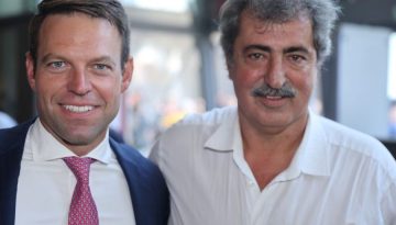 &laquo;&Sigma;&phi;&alpha;&gamma;ή&raquo; &Kappa;&alpha;&sigma;&sigma;&epsilon;&lambda;&lambda;ά&kappa;&eta; &ndash; &Pi;&omicron;&lambda;ά&kappa;&eta; &mu;&epsilon; &phi;ό&nu;&tau;&omicron; &tau;&alpha; &delta;&iota;&kappa;&alpha;&sigma;&tau;ή&rho;&iota;&alpha;