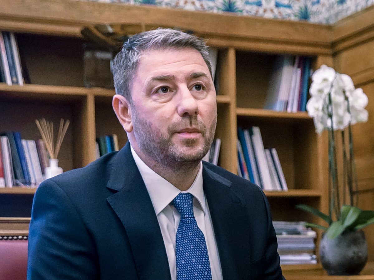 &Sigma;&phi;&omicron;&delta;&rho;ή &epsilon;&pi;ί&theta;&epsilon;&sigma;&eta; &Alpha;&nu;&delta;&rho;&omicron;&upsilon;&lambda;ά&kappa;&eta; &sigma;&tau;&eta; &kappa;&upsilon;&beta;έ&rho;&nu;&eta;&sigma;&eta; &gamma;&iota;&alpha; &Omicron;&Pi;&Epsilon;&Kappa;&Epsilon;&Pi;&Epsilon;: &laquo;&Kappa;&alpha;&nu;&omicron;&nu;&iota;&kappa;ό&tau;&eta;&tau;&alpha; &eta; &chi;&epsilon;&iota;&rho;&alpha;&gamma;ώ&gamma;&eta;&sigma;&eta; &tau;&omega;&nu; &theta;&epsilon;&sigma;&mu;ώ&nu;&raquo;